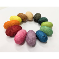 barevná sada hedvábných  kokonů  - vánoční limitka